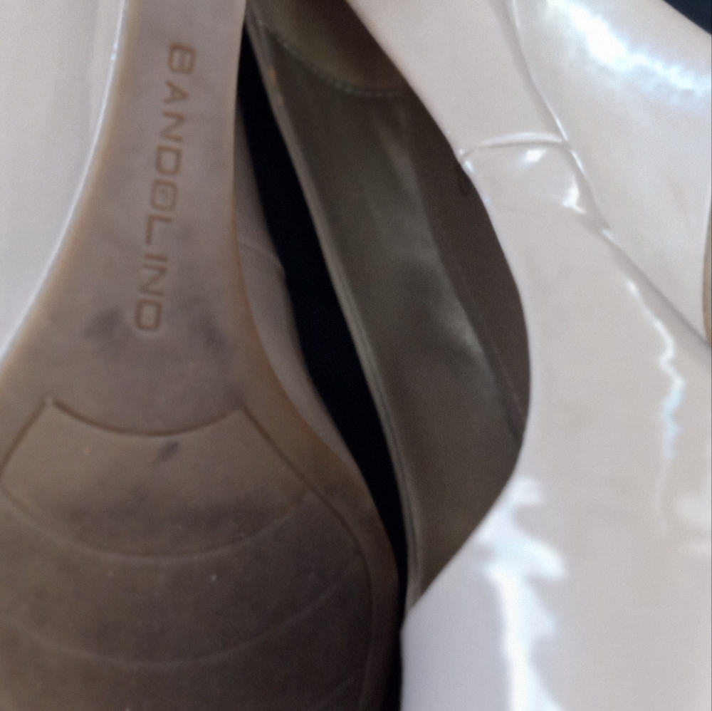 Shoes - Picture 2 of 5